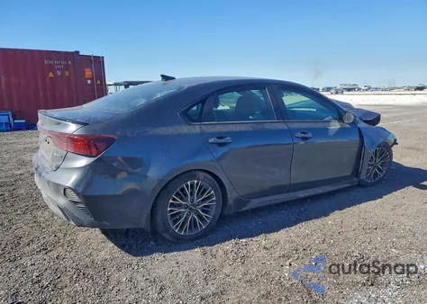 2023 Kia Forte Gt Line z USA, uszkodzony, nr VIN 3KPF54AD0PE625634